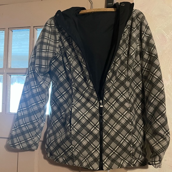 Reversible size XS rain jacket - Picture 11 of 16